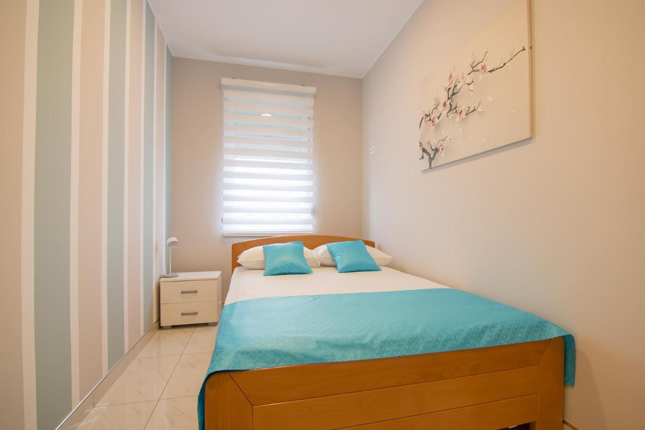 Jana apartmani Belgrado Exterior foto